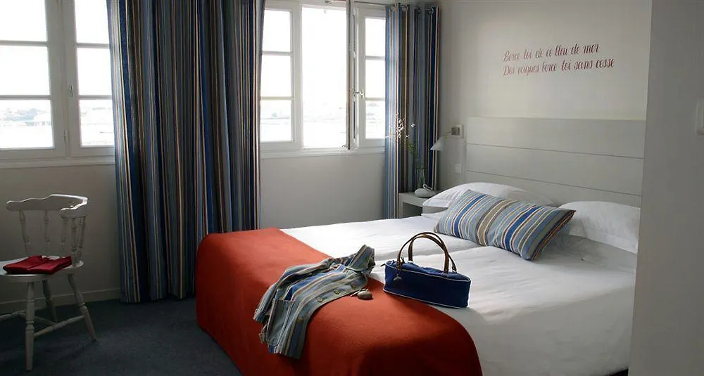 Hotel Du Centre - Chez Janie Roscoff Francia